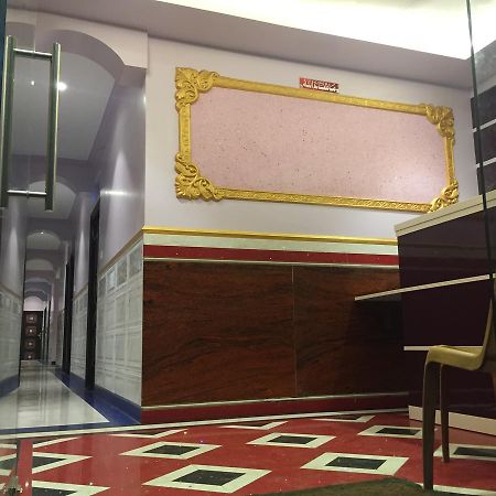 Hotel Marhaba Mumbai Bagian luar foto
