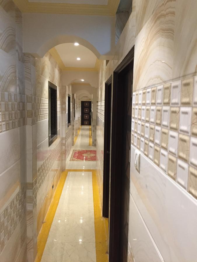 Hotel Marhaba Mumbai Bagian luar foto
